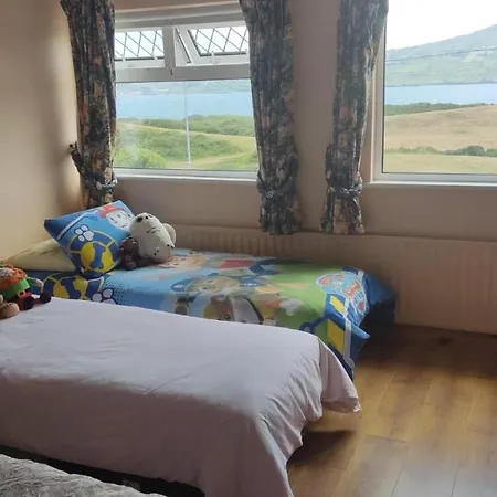 Guest house Seaview Family In A Castletownbere